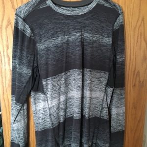 Lululemon Long Sleeve Shirt Lg